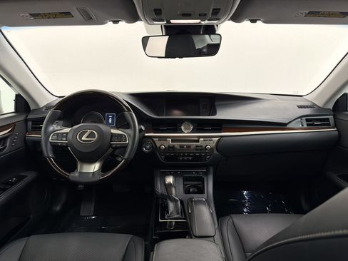 Used 2018 Lexus ES 350 w/ Navigation System Package FWD image 16