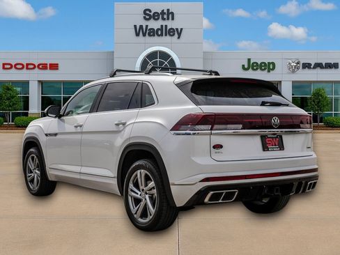 Used 2024 Volkswagen Atlas Cross Sport SEL R-Line image 5