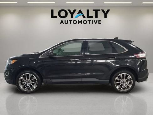Used 2015 Ford Edge Titanium w/ Equipment Group 301A FWD image 2