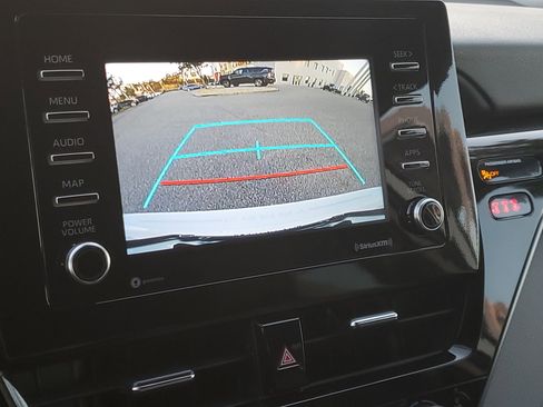 Used 2024 Toyota Camry LE image 28