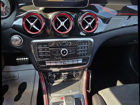 Used 2018 Mercedes-Benz CLA 45 AMG 4MATIC image 19