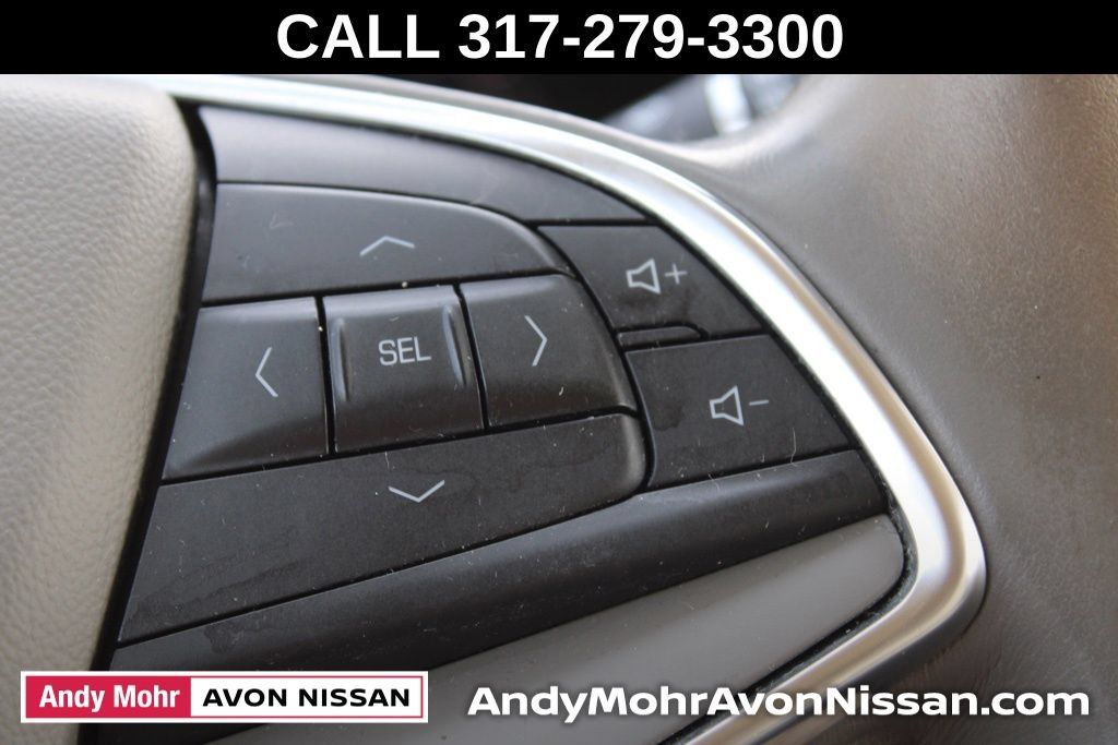 Used 2018 Cadillac XT5 Luxury w/ Driver Awareness Package AWD/4WD image 32