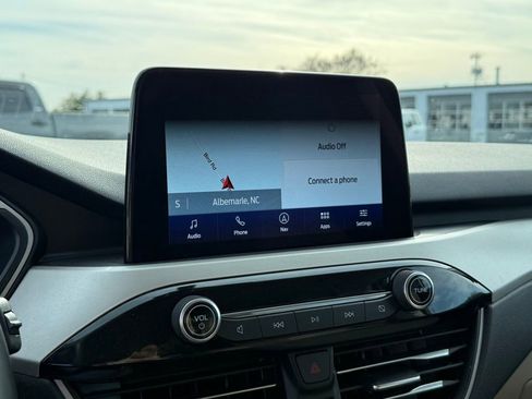 Used 2022 Ford Escape SE w/ Convenience Package image 22