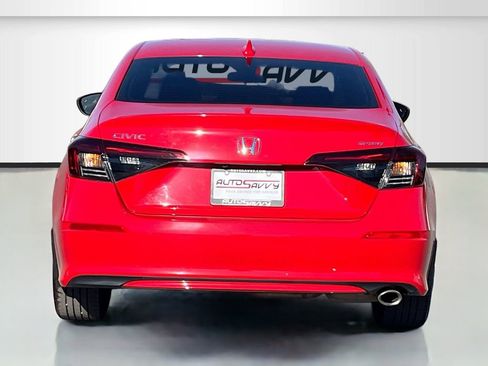 Used 2025 Honda Civic Sport image 6