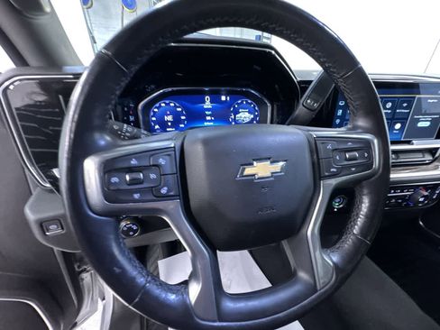 Used 2022 Chevrolet Silverado 1500 LT image 15