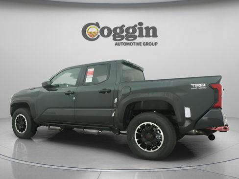 New 2026 Toyota Tacoma TRD Off-Road AWD/4WD image 21