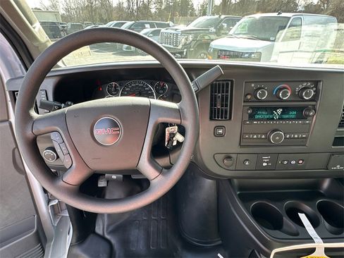 New 2025 GMC Savana 2500 w/ Driver Convenience Package image 22