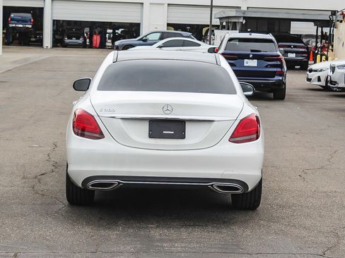 Used 2021 Mercedes-Benz C 300 Sedan image 5