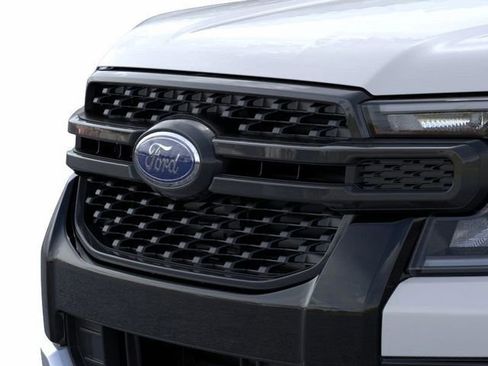 New 2026 Ford Ranger XLT w/ Equipment Group 301A High AWD/4WD image 19