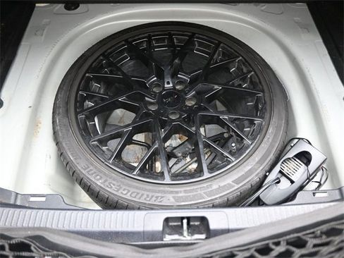 Used 2022 Toyota Camry XSE w/ Cold Weather Package image 29