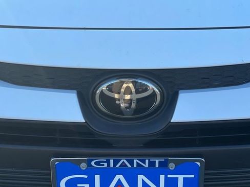 Used 2023 Toyota Corolla LE image 35