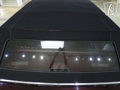 Used 1988 Lincoln Town Car image 27