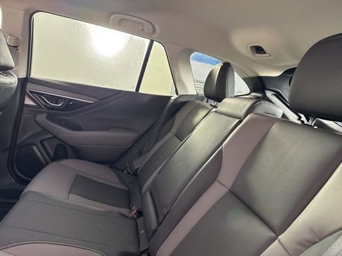Used 2025 Subaru Outback Onyx Edition w/ Popular Package #2 image 13