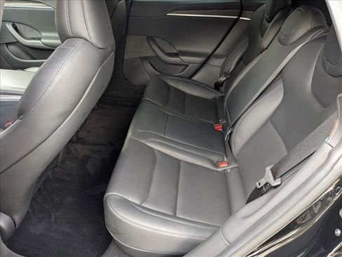 Used 2022 Tesla Model S AWD/4WD image 18