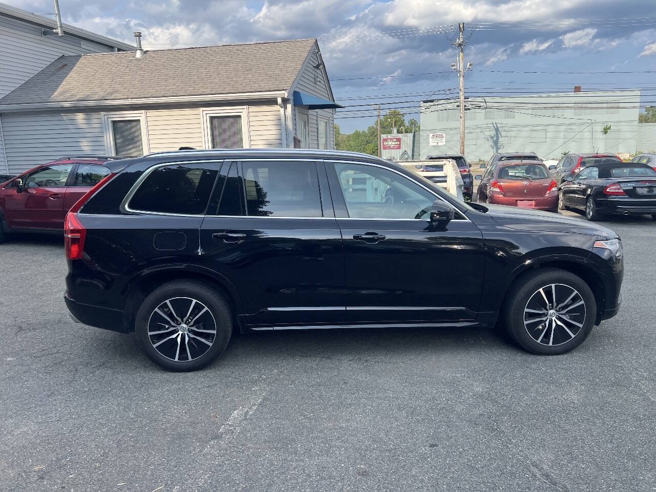 Used 2020 Volvo XC90 T6 Momentum AWD/4WD image 8