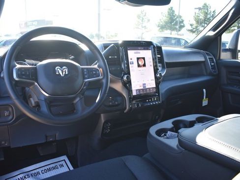 New 2026 RAM 2500 Tradesman AWD/4WD image 18