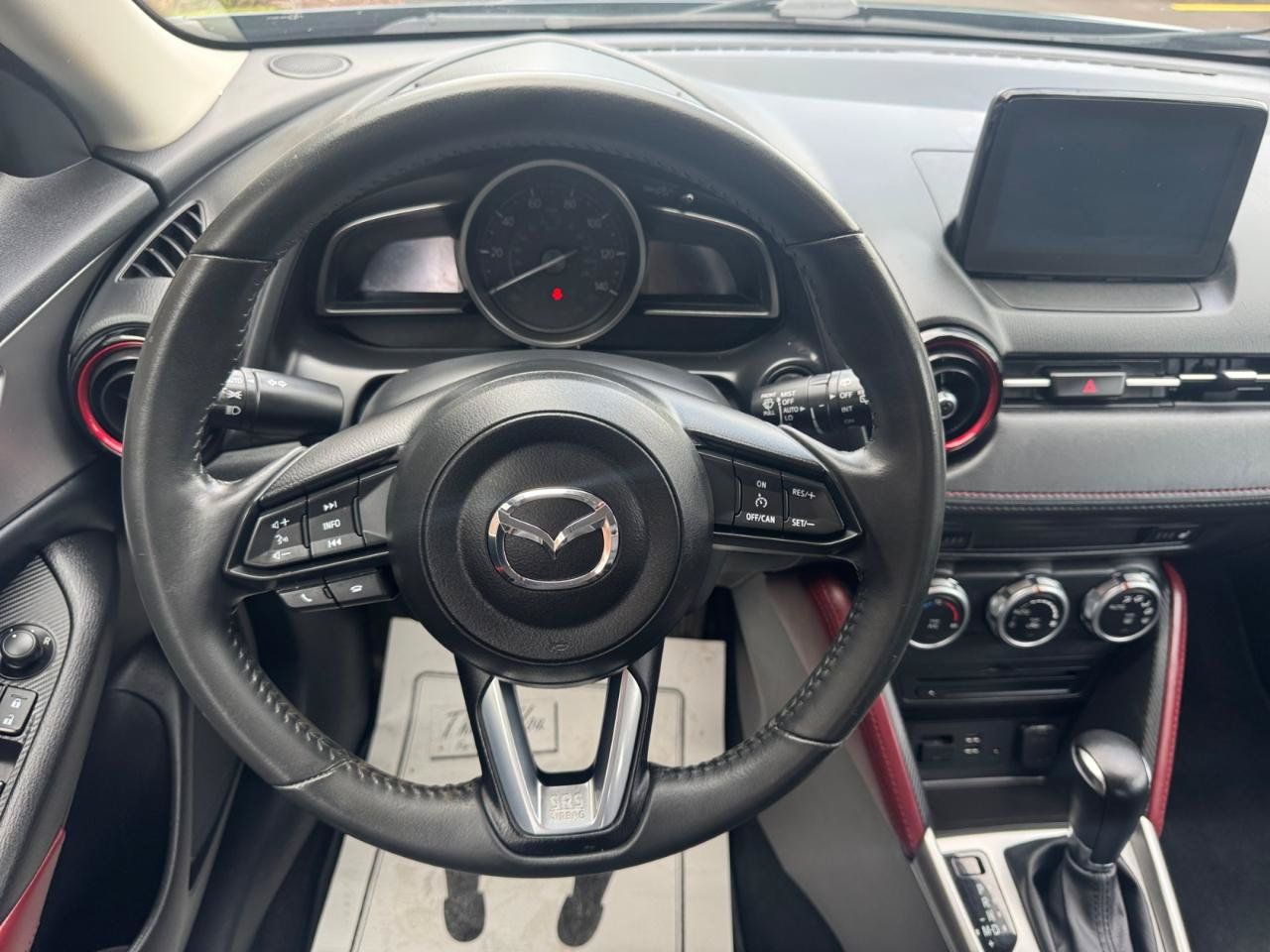 Used 2018 MAZDA CX-3 Touring AWD/4WD image 11