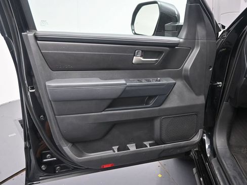 Used 2025 Toyota Tundra SR5 w/ SR5 Convenience Package AWD/4WD image 18