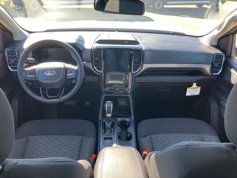New 2025 Ford Ranger XLT w/ Chrome Accent Package image 20