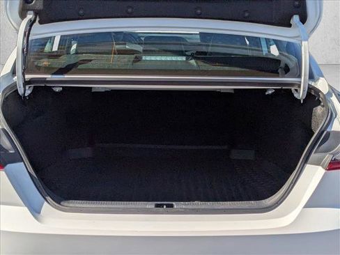 Certified 2025 Toyota Camry SE image 6