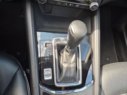 Used 2025 MAZDA CX-5 AWD 2.5 S w/ Select Package image 19