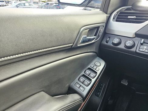 Used 2015 GMC Yukon SLT w/ Open Road Package image 29