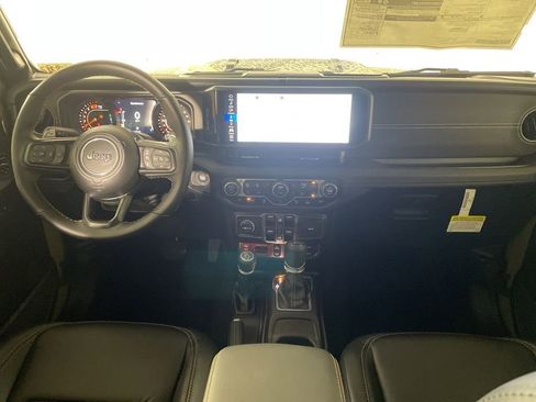 New 2025 Jeep Wrangler Unlimited Rubicon 392 image 37