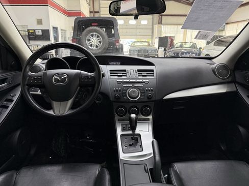 Used 2011 MAZDA MAZDA3 s Grand Touring w/ Tech Pkg FWD image 20
