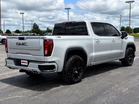 Certified 2022 GMC Sierra 1500 Elevation w/ Elevation Premium Package AWD/4WD image 4