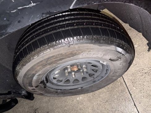 Used 2021 Chevrolet Silverado 1500 RST image 7