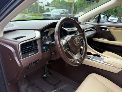 Used 2020 Lexus RX 450hL AWD w/ Premium Package image 11