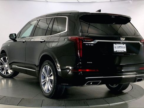 Used 2023 Cadillac XT6 Premium Luxury w/ Technology Package AWD/4WD image 10