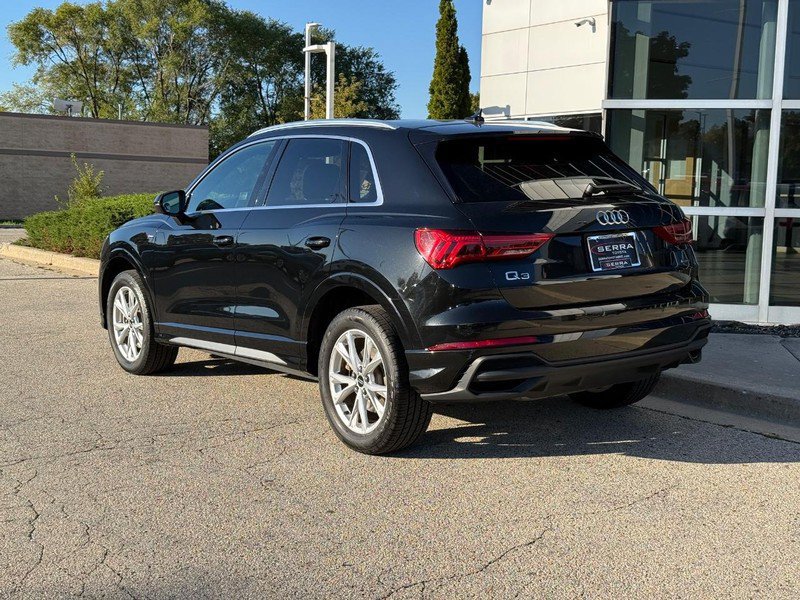 Used 2023 Audi Q3 2.0T Premium AWD/4WD image 5