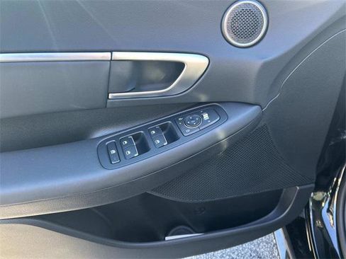 New 2026 Hyundai Sonata SEL image 6