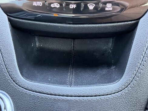 Used 2022 Cadillac XT5 Premium Luxury FWD image 24