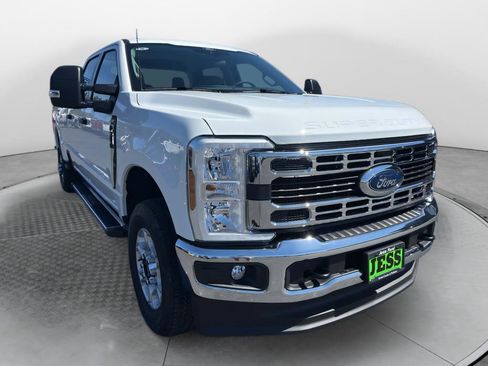 New 2026 Ford F350 XLT image 3