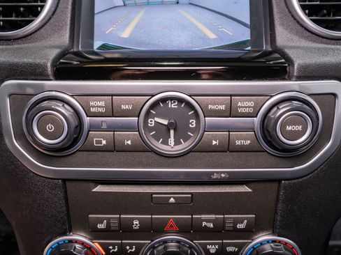 Used 2016 Land Rover LR4 HSE LUX image 24