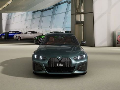 New 2026 BMW i4 eDrive40 w/ M Sport Package RWD image 30