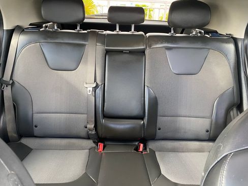 Used 2023 Kia Niro EX Touring FWD image 36