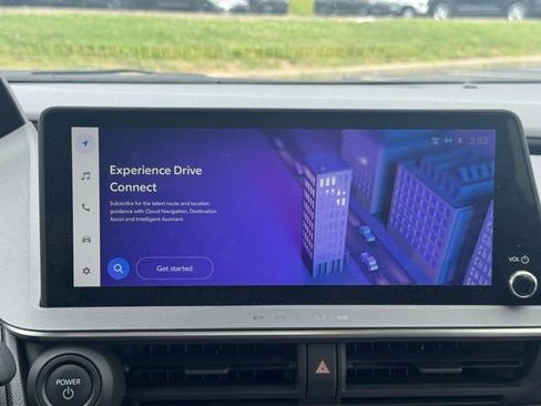 Used 2023 Toyota Prius XLE FWD image 20