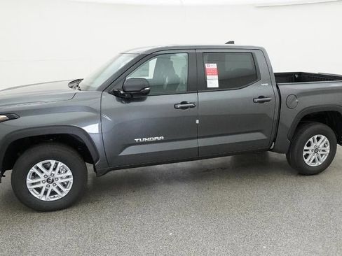 New 2026 Toyota Tundra SR5 image 2