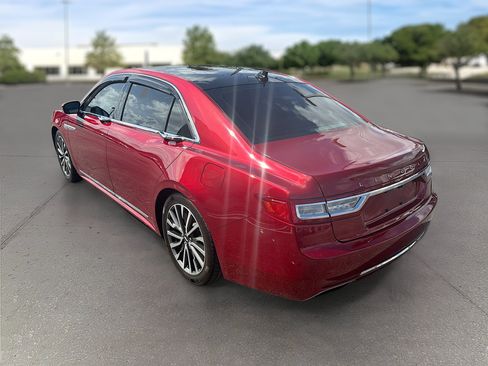 Used 2019 Lincoln Continental Select FWD image 5