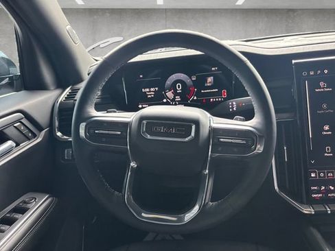 Used 2026 GMC Acadia Elevation w/ Black Edition FWD image 27