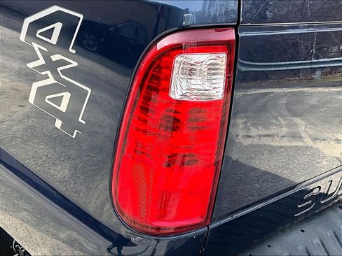 Used 2016 Ford F250 XLT w/ XLT Premium Package image 28