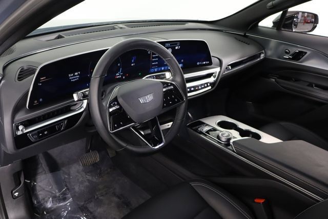 Used 2024 Cadillac Lyriq Tech AWD/4WD image 23