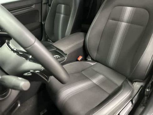 Used 2025 Honda Civic Sport image 10