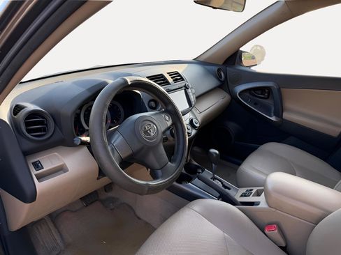 Used 2010 Toyota RAV4 2WD image 10