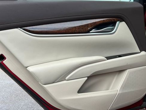 Used 2013 Cadillac XTS Luxury w/ Driver Awareness Package FWD image 32