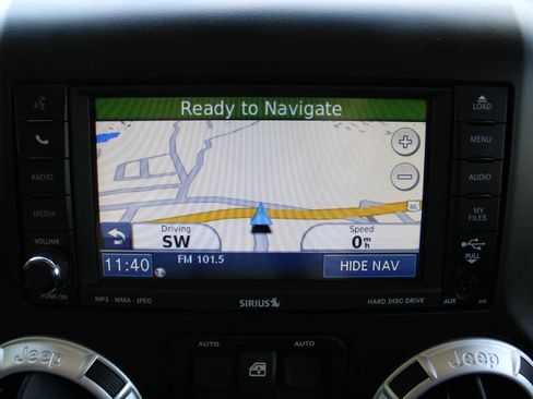 Used 2011 Jeep Wrangler Rubicon w/ Dual Top Group AWD/4WD image 31