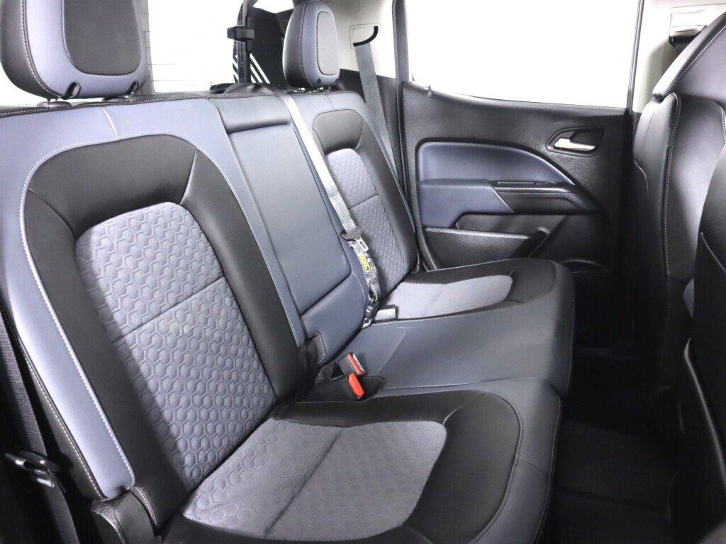 Used 2016 Chevrolet Colorado Z71 AWD/4WD image 33